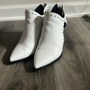 Mix No.6 White Studded Booties
